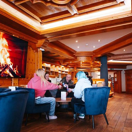 Lechlife Travelhouse Aparthotel Reutte Ngoại thất bức ảnh