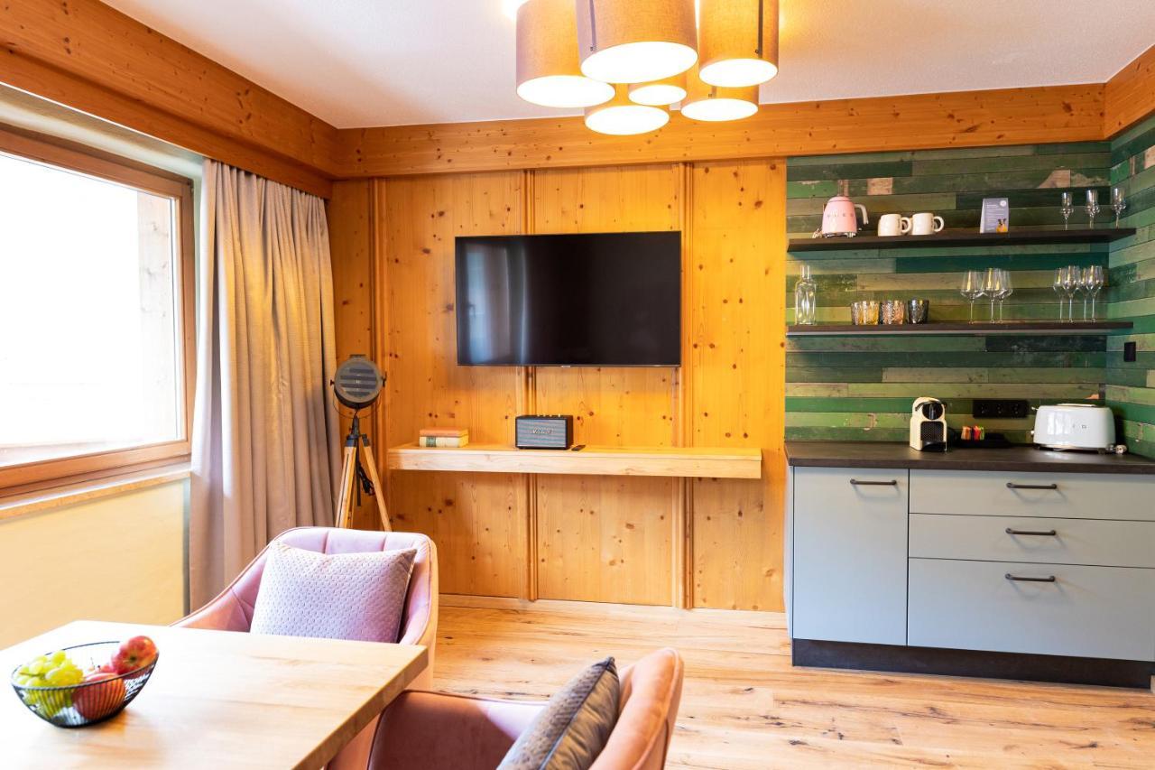 Lechlife Travelhouse Aparthotel Reutte Ngoại thất bức ảnh