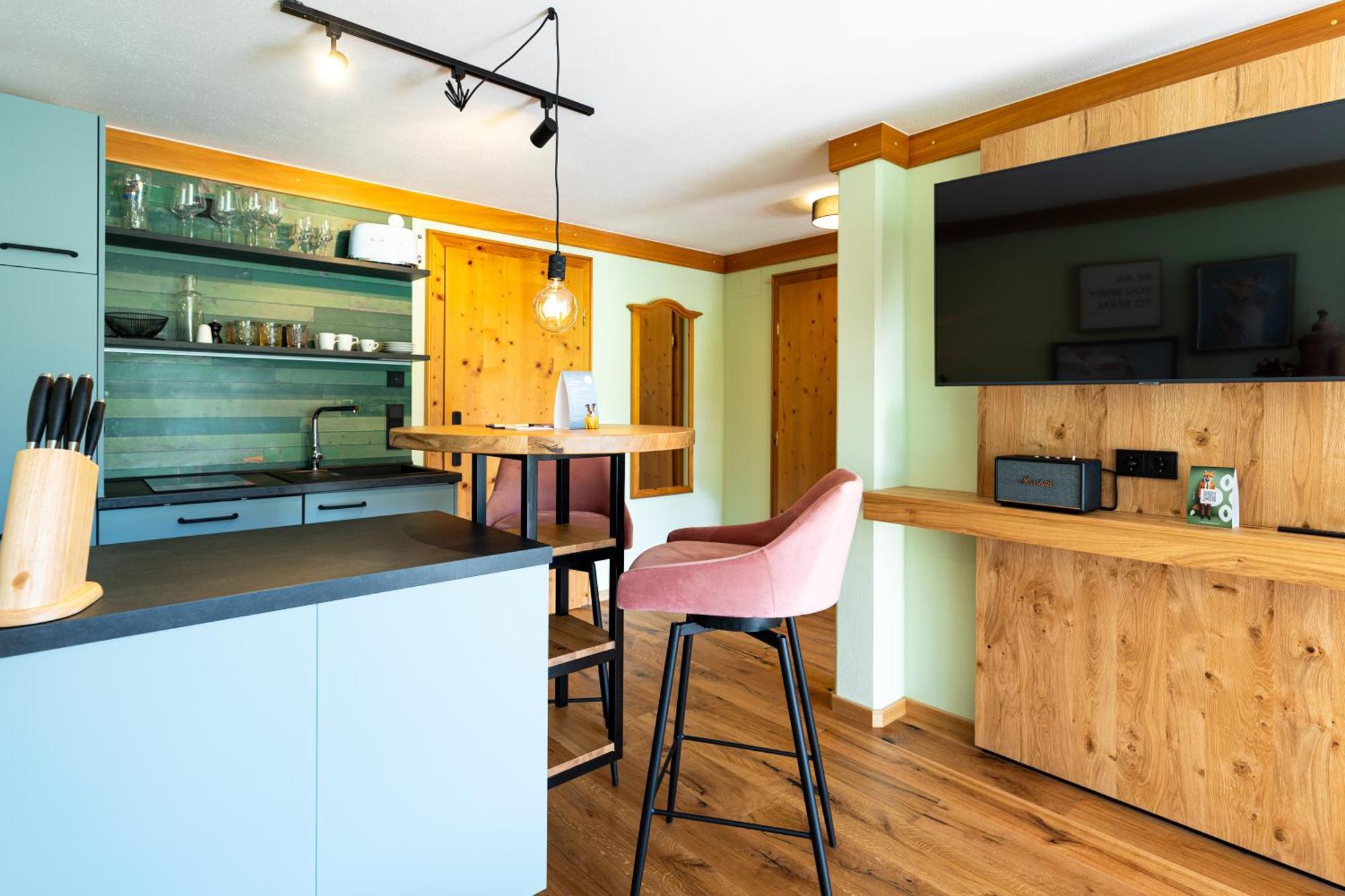 Lechlife Travelhouse Aparthotel Reutte Ngoại thất bức ảnh